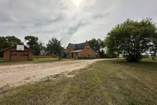 1372 190th St, Kent, MN 56553 - Photo 6