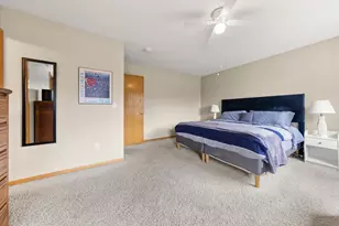 446 Mission Hills Way E, Chanhassen, MN 55317 - Photo 20