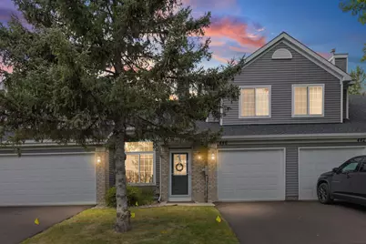 446 Mission Hills Way E, Chanhassen, MN 55317 - Photo 2