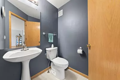 446 Mission Hills Way E, Chanhassen, MN 55317 - Photo 16