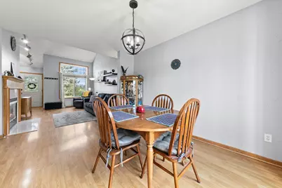 446 Mission Hills Way E, Chanhassen, MN 55317 - Photo 12