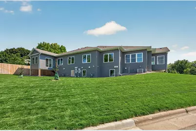 2353 7th Ave E, North Saint Paul, MN 55109 - Photo 30