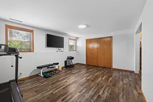 958 Cortland Dr, Apple Valley, MN 55124 - Photo 30