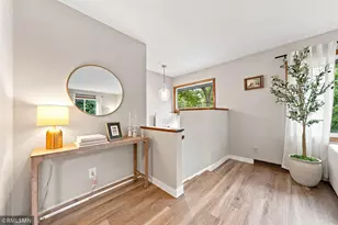 13240 Dahlgren Rd, Minnetonka, MN 55305 - Photo 6