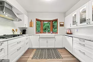 13240 Dahlgren Rd, Minnetonka, MN 55305 - Photo 8