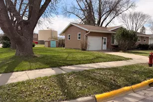 117 Southdale St SE, Sleepy Eye, MN 56085 - Photo 22