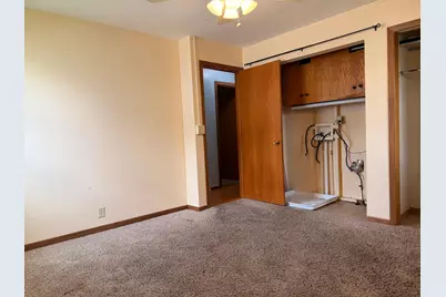 117 Southdale Street SE, Sleepy Eye, MN 56085 - Photo 14