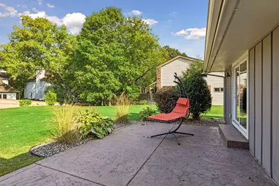 6940 Moccasin Valley Road, Edina, MN 55439 - Photo 48