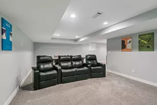 6940 Moccasin Valley Rd, Edina, MN 55439 - Photo 36