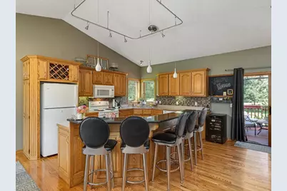 3231 206th Avenue NW, Oak Grove, MN 55303 - Photo 18