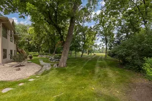 2643 Snowmass Cir, Minnetonka, MN 55305 - Photo 32