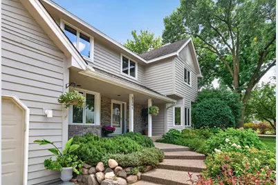 2201 Pine Island Road, Minnetonka, MN 55305 - Photo 2