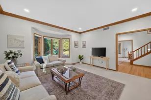 2201 Pine Island Rd, Minnetonka, MN 55305 - Photo 6