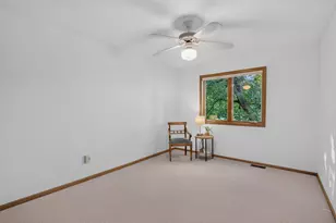 2201 Pine Island Rd, Minnetonka, MN 55305 - Photo 36