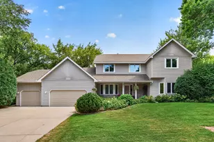 2201 Pine Island Rd, Minnetonka, MN 55305 - Photo 1