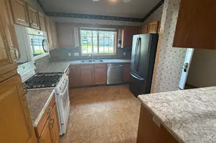 705 24th St SE, Willmar, MN 56201 - Photo 8