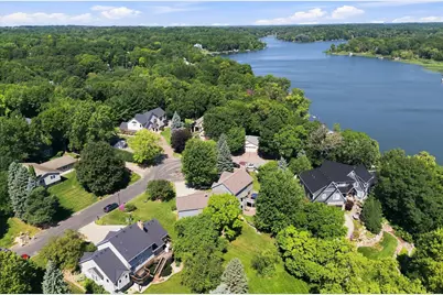 7531 Erie Avenue, Chanhassen, MN 55317 - Photo 2
