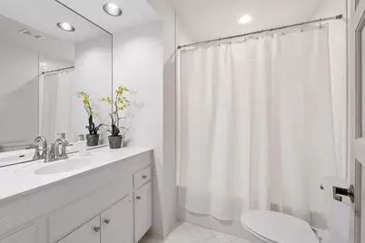 1235 Yale Place #709, Minneapolis, MN 55403 - Photo 24