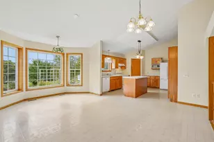 31121 Idalia Ave, Northfield, MN 55057 - Photo 8