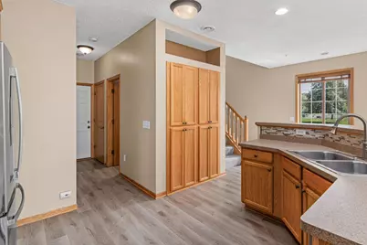 211 Stallion Lane, Lino Lakes, MN 55014 - Photo 8