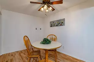 2670 Oxford St N, Roseville, MN 55113 - Photo 8