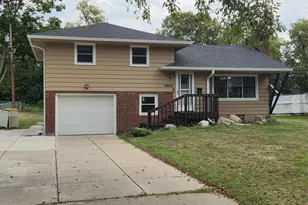 2800 Quebec Ave N, New Hope, MN 55427 - Photo 1