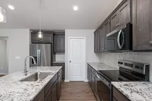 1228 Olivia St SE, New Prague, MN 56071 - Photo 12