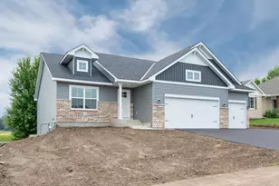 1228 Olivia St SE, New Prague, MN 56071 - Photo 2