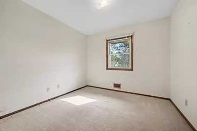 5520 Saint Stephens Street, Mounds View, MN 55112 - Photo 10