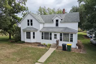 220 Sheridan St, Garvin, MN 56132 - Photo 6