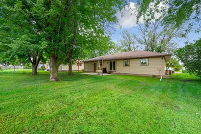 2541 E Main Street, Mankato, MN 56001 - Photo 28