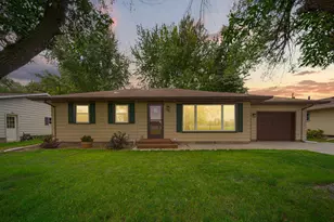 2541 E Main St, Mankato, MN 56001 - Photo 2