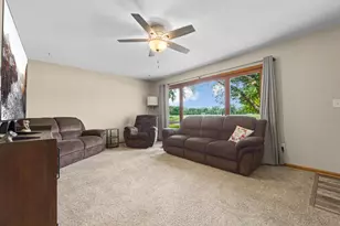 2541 E Main St, Mankato, MN 56001 - Photo 6