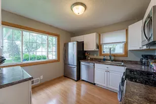 9067 75th St S, Cottage Grove, MN 55016 - Photo 20