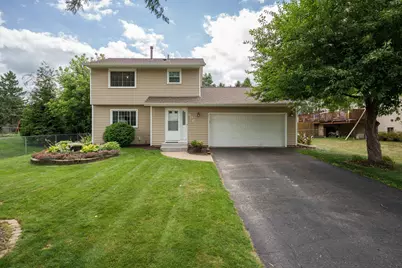 9067 75th Street S, Cottage Grove, MN 55016 - Photo 2