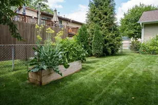 9067 75th St S, Cottage Grove, MN 55016 - Photo 10