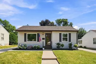 2134 4th St E, Saint Paul, MN 55119 - Photo 1