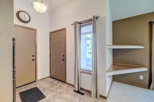 13221 Court Pl, Burnsville, MN 55337 - Photo 6