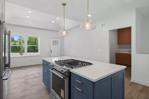 2357 7th Ave E, North Saint Paul, MN 55109 - Photo 8
