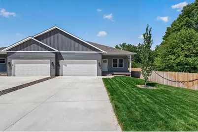 2357 7th Ave E, North Saint Paul, MN 55109 - Photo 2
