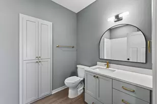 2357 7th Ave E, North Saint Paul, MN 55109 - Photo 16
