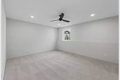 2357 7th Ave E, North Saint Paul, MN 55109 - Photo 24