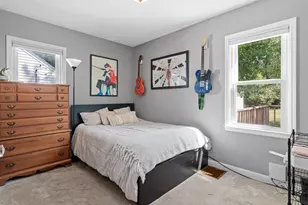 3975 Brunswick Ave S, Saint Louis Park, MN 55416 - Photo 14