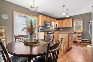 3975 Brunswick Ave S, Saint Louis Park, MN 55416 - Photo 8