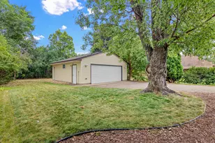 3975 Brunswick Ave S, Saint Louis Park, MN 55416 - Photo 30