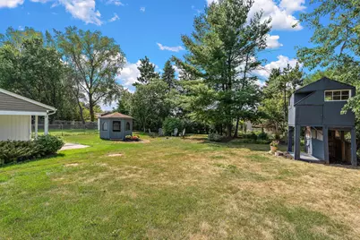 1694 Hinton Trail N, Oakdale, MN 55128 - Photo 32