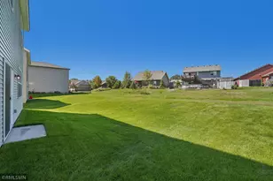 8982 Parkview Cir, Chisago City, MN 55013 - Photo 18