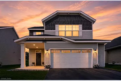 8982 Parkview Circle, Chisago City, MN 55013 - Photo 1