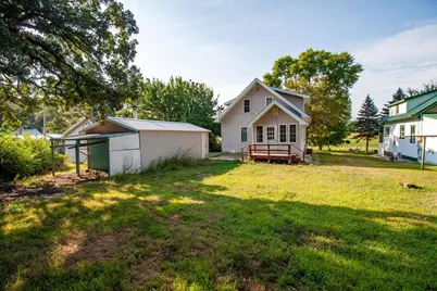 209 Cleveland Avenue E, Underwood, MN 56586 - Photo 4