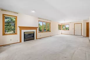 1236 Woodley St E, Northfield, MN 55057 - Photo 8